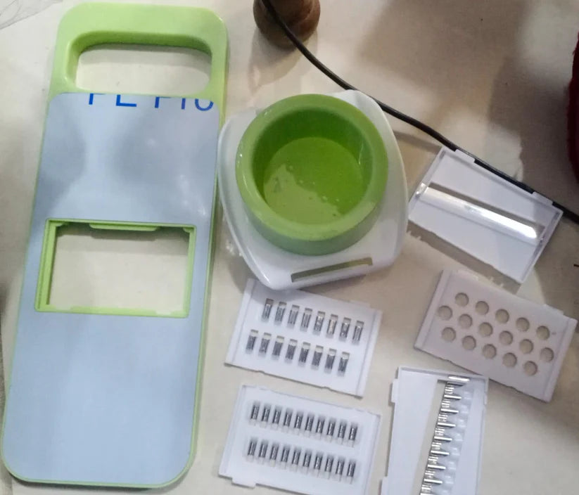 5in1 vegetable cutter Stainless Steel Multifunctional Grater For Vegetables Slicers Shredders Peeler (random color)